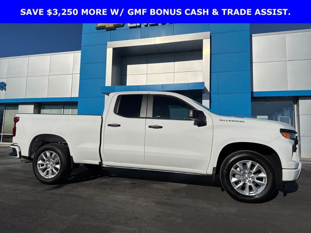 new 2025 Chevrolet Silverado 1500 car, priced at $38,640