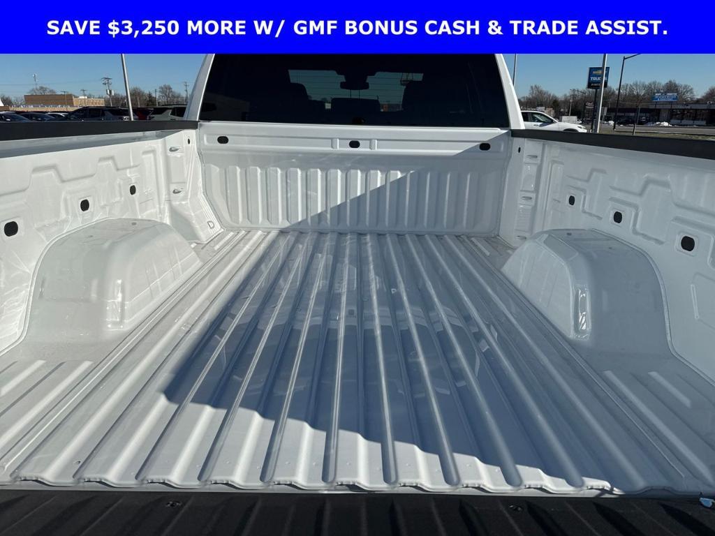 new 2025 Chevrolet Silverado 1500 car, priced at $38,640