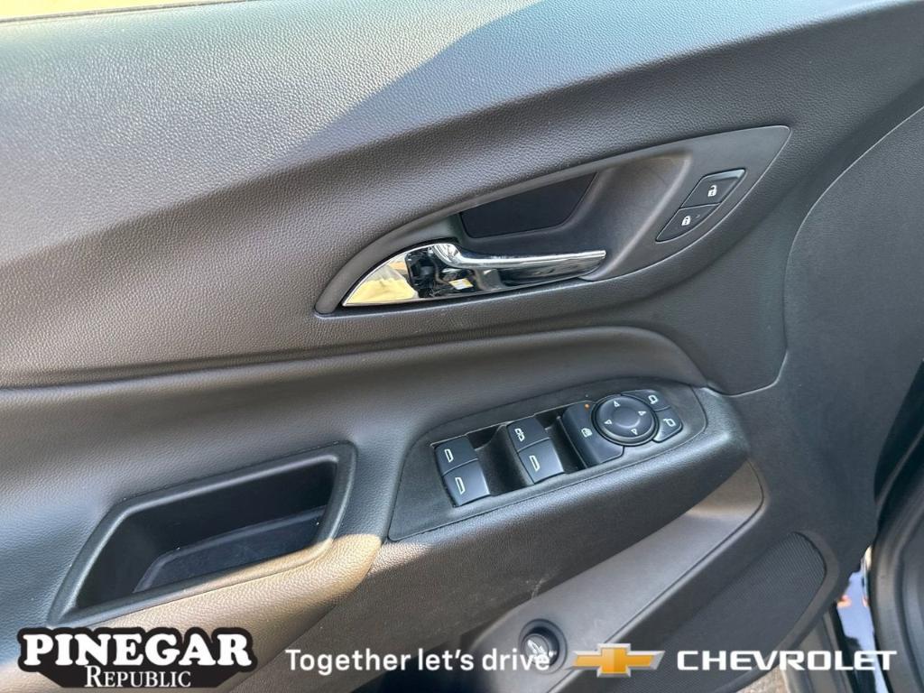used 2024 Chevrolet Equinox car, priced at $24,937