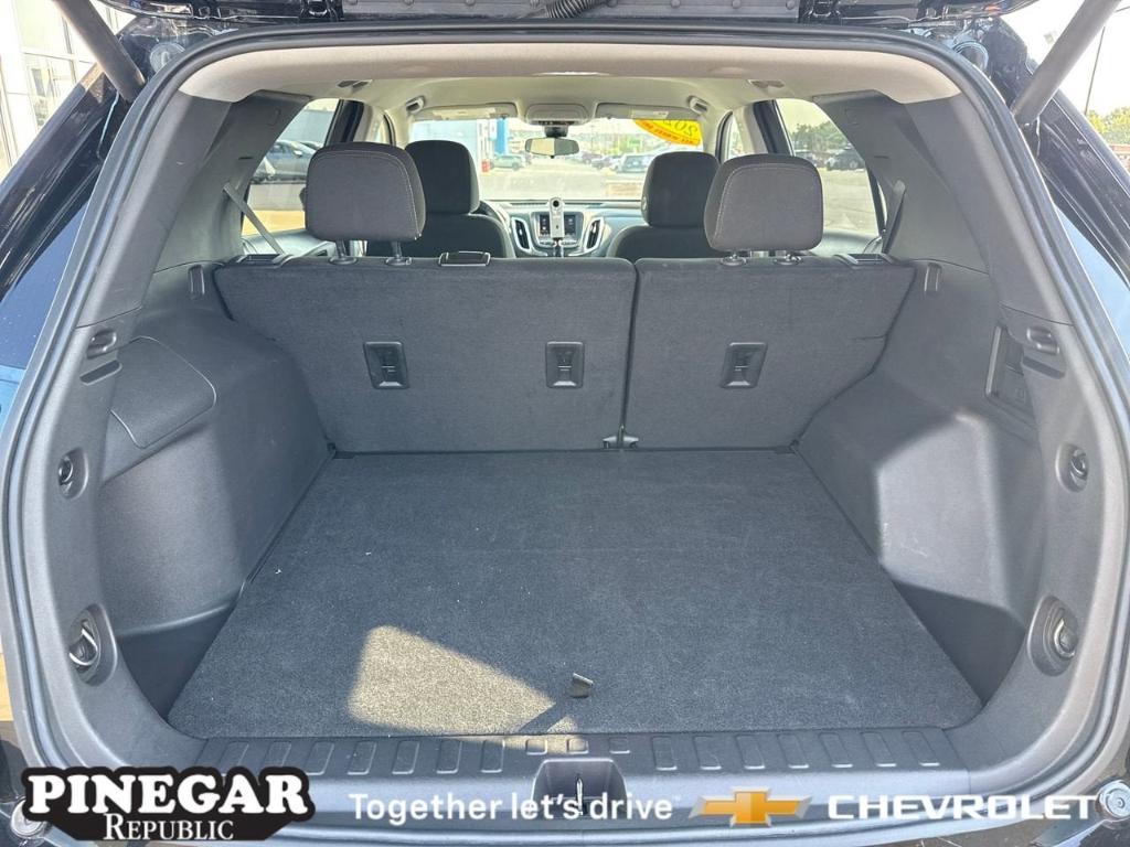 used 2024 Chevrolet Equinox car, priced at $24,937