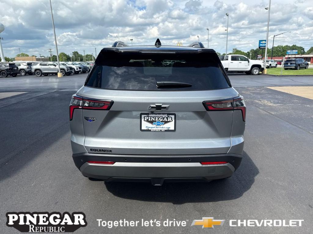 new 2026 Chevrolet Equinox car, priced at $32,640
