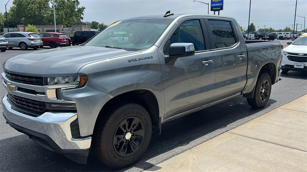 used 2022 Chevrolet Silverado 1500 Limited car, priced at $32,315