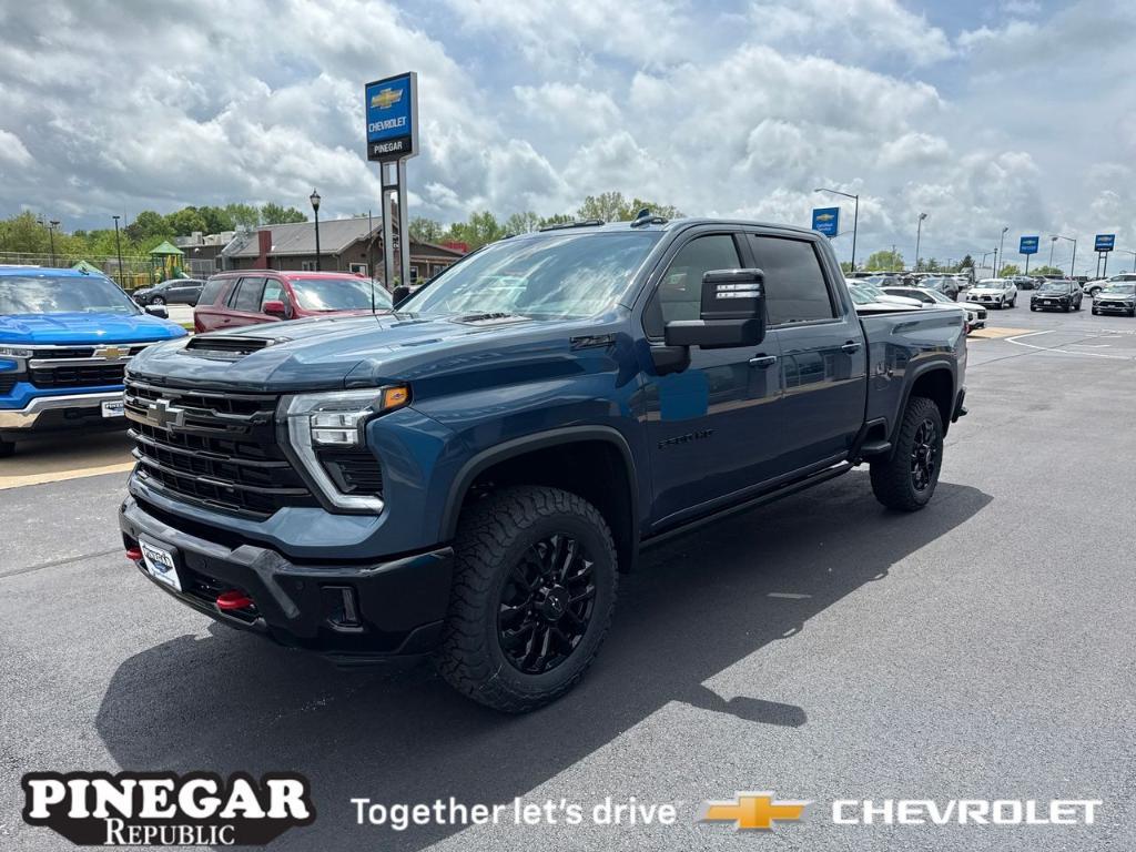 new 2025 Chevrolet Silverado 2500 car, priced at $75,005