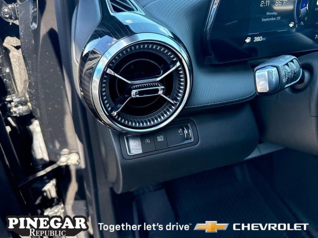 new 2026 Chevrolet Equinox car, priced at $29,470