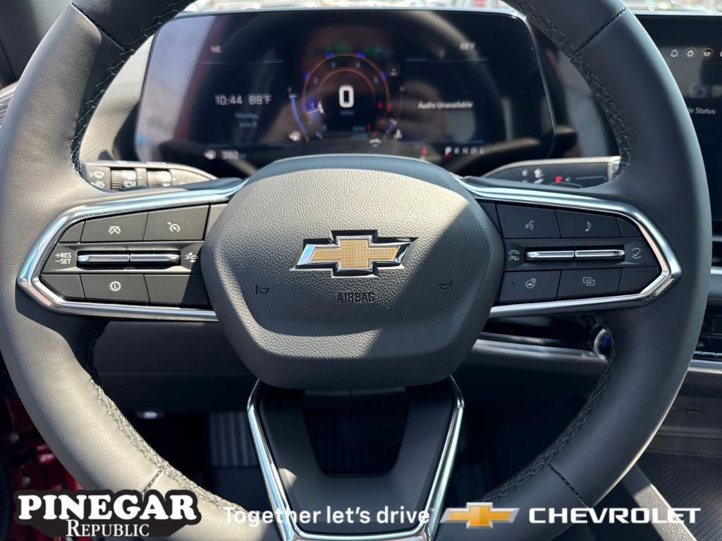 new 2026 Chevrolet Equinox car, priced at $33,780