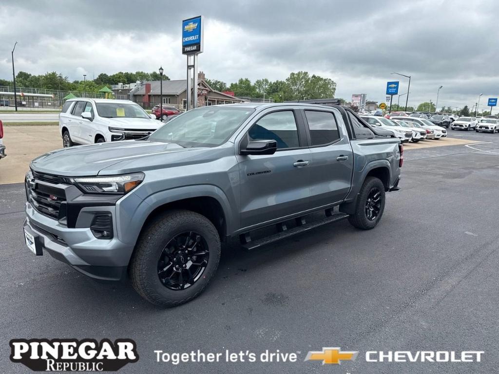 new 2025 Chevrolet Colorado car, priced at $50,215