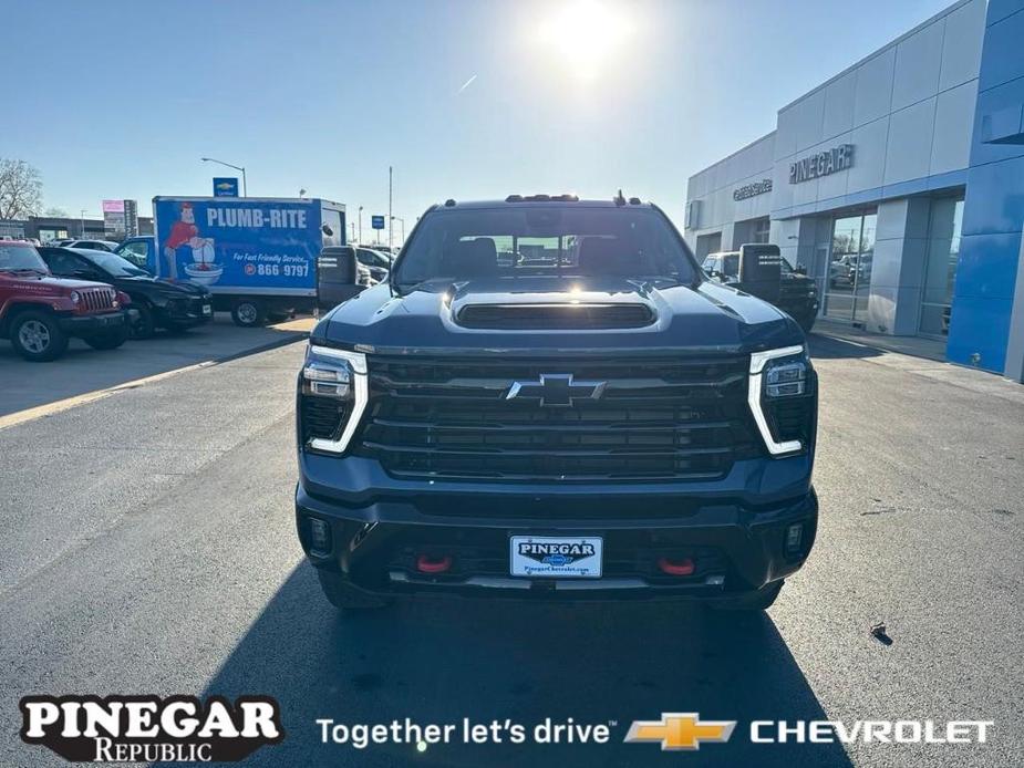 new 2025 Chevrolet Silverado 2500 car, priced at $65,915