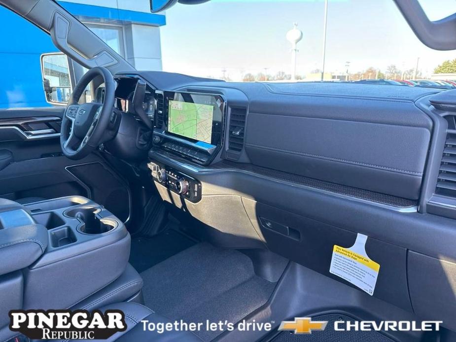 new 2025 Chevrolet Silverado 2500 car, priced at $65,915