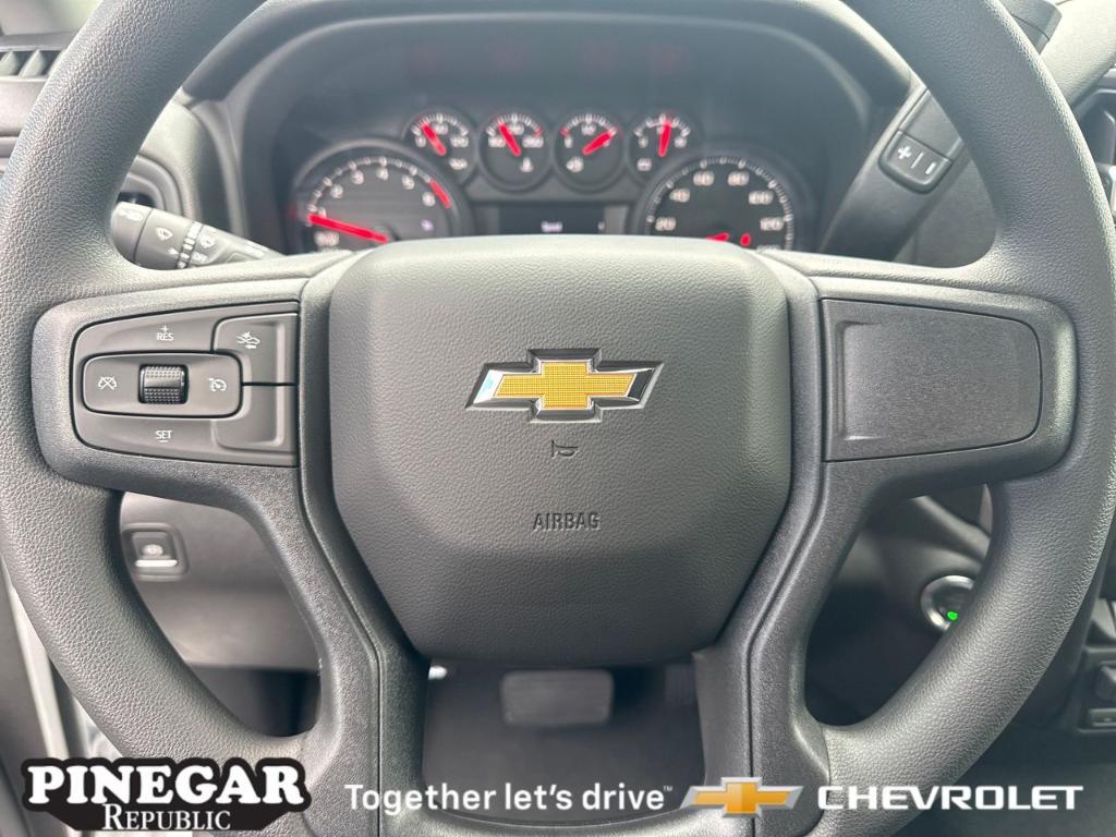 new 2025 Chevrolet Silverado 1500 car, priced at $41,470