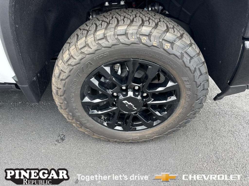 new 2025 Chevrolet Silverado 2500 car, priced at $81,155