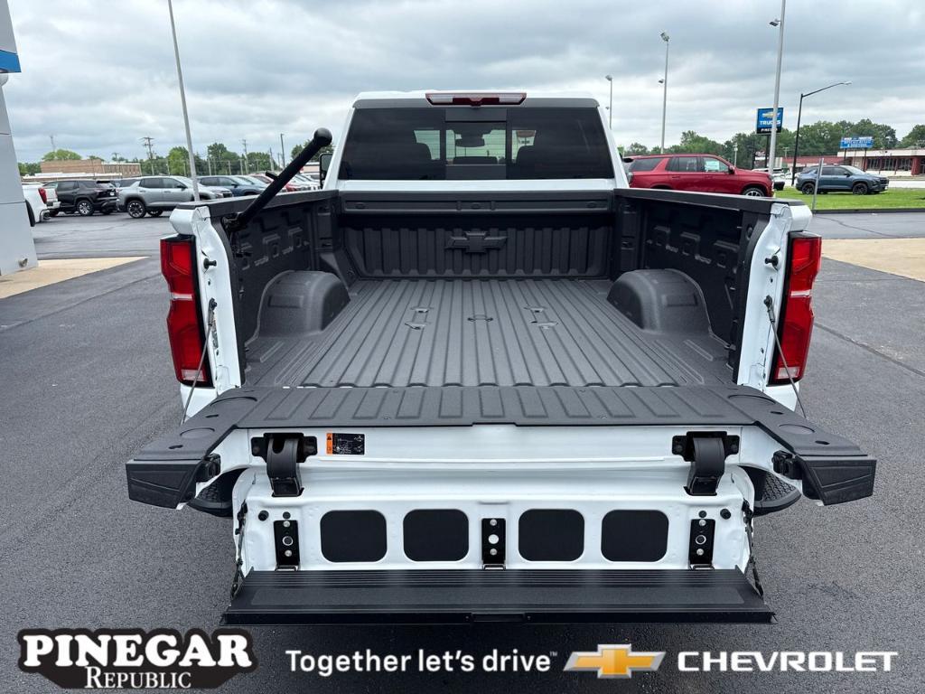 new 2025 Chevrolet Silverado 2500 car, priced at $81,155