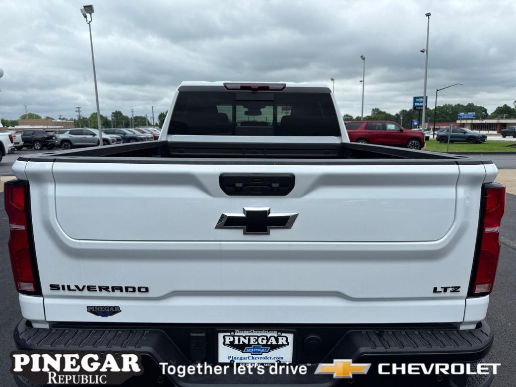 new 2025 Chevrolet Silverado 2500 car, priced at $81,155