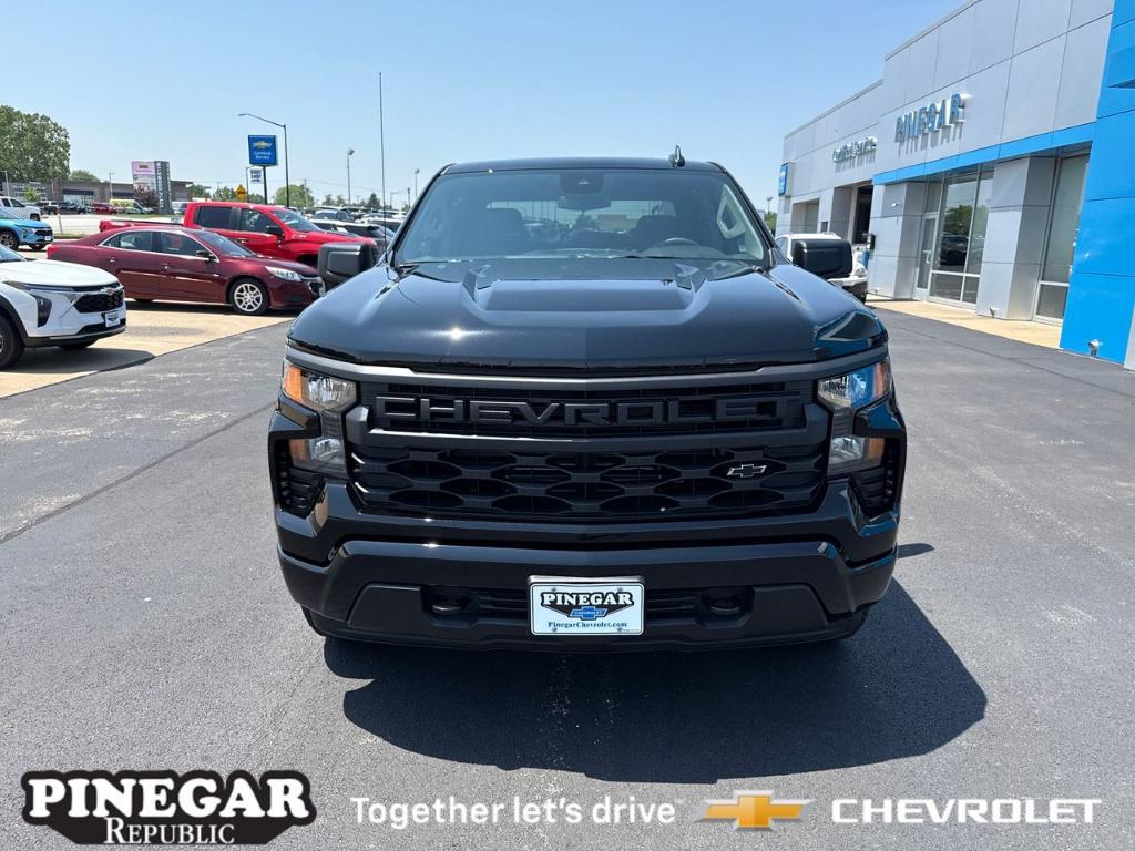 new 2025 Chevrolet Silverado 1500 car, priced at $47,990