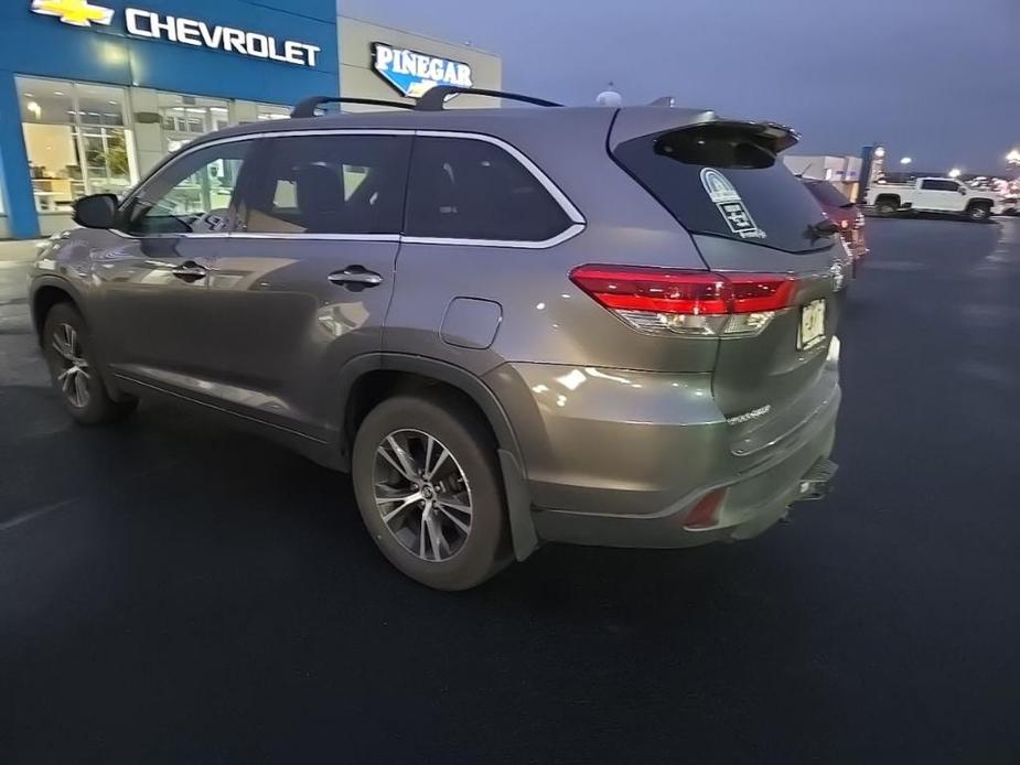 used 2018 Toyota Highlander car, priced at $24,360