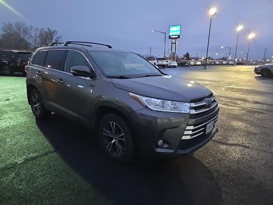 used 2018 Toyota Highlander car, priced at $24,360