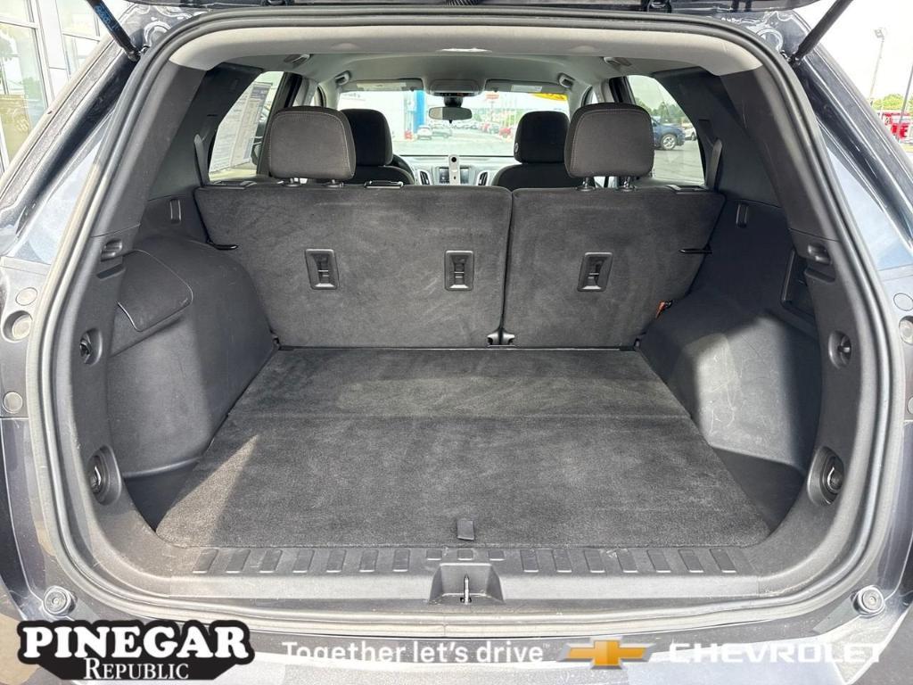 used 2023 Chevrolet Equinox car, priced at $22,864