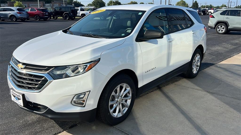 used 2019 Chevrolet Equinox car, priced at $17,926