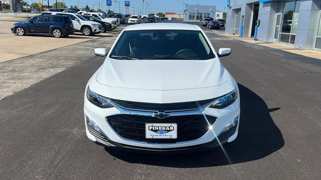 new 2025 Chevrolet Malibu car, priced at $25,245