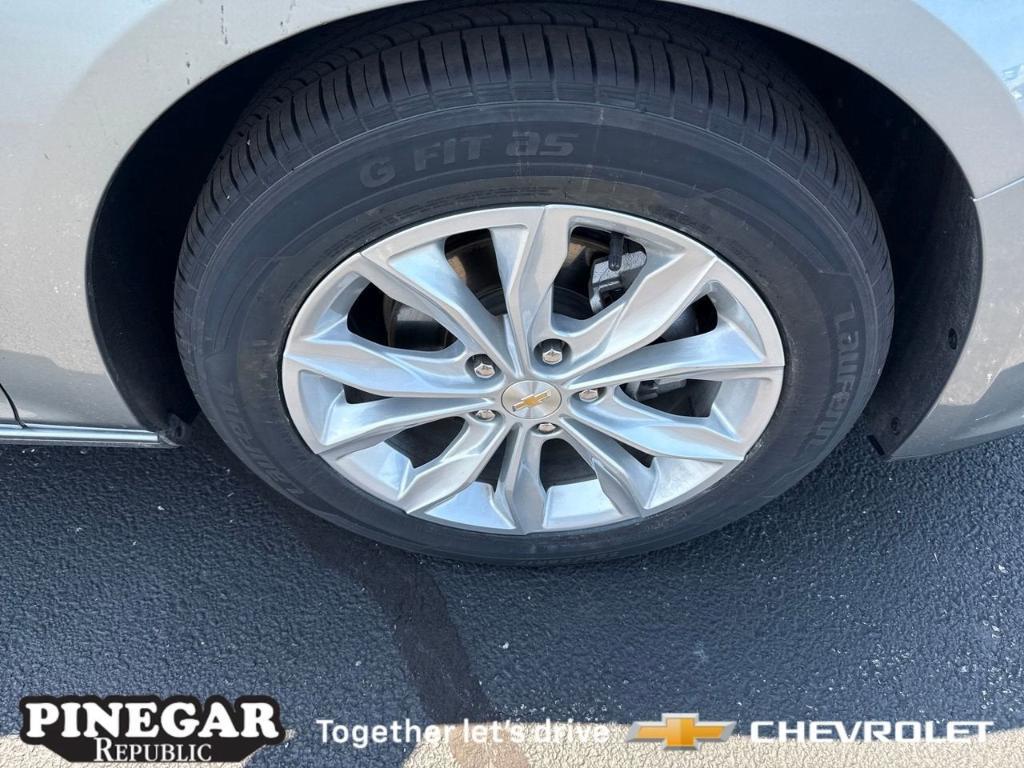 used 2024 Chevrolet Malibu car, priced at $18,952