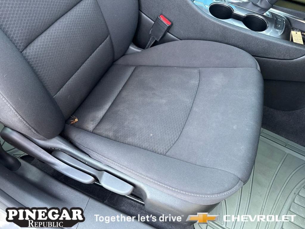 used 2024 Chevrolet Malibu car, priced at $18,952