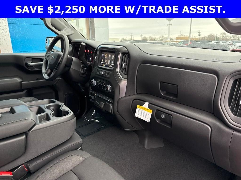 new 2025 Chevrolet Silverado 1500 car, priced at $49,005