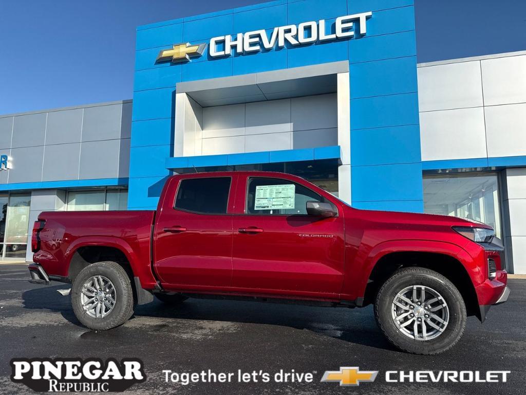 new 2025 Chevrolet Colorado car, priced at $38,192