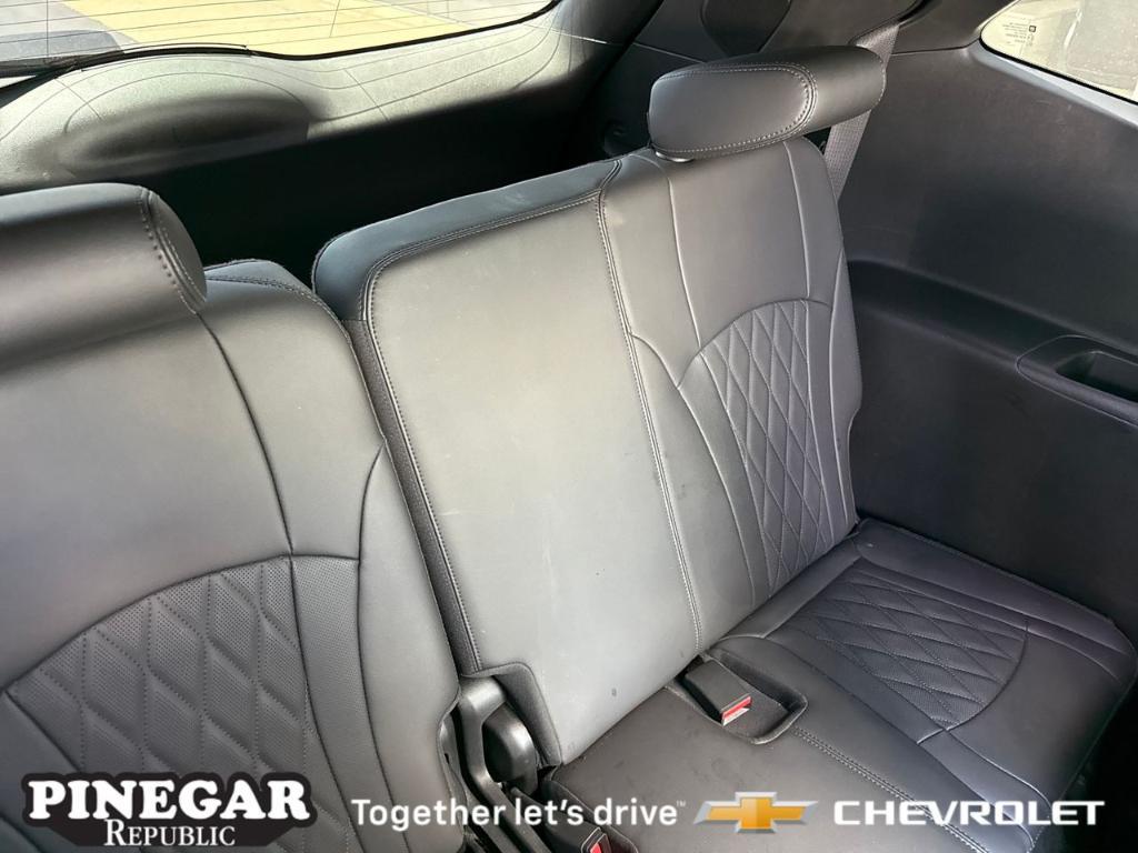 used 2023 Buick Enclave car, priced at $39,389