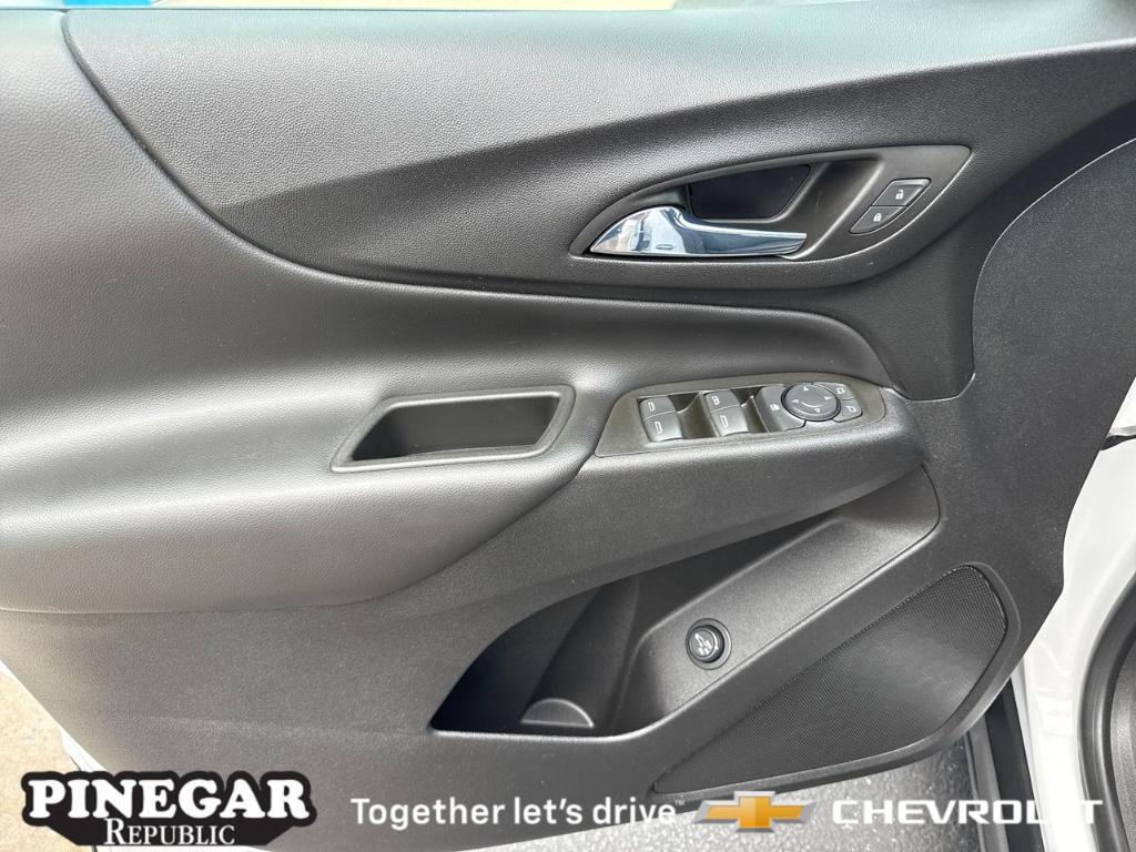 used 2022 Chevrolet Equinox car, priced at $24,343