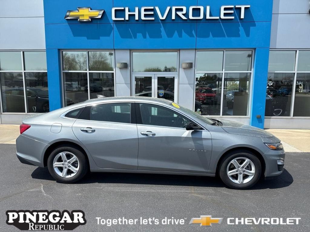 used 2024 Chevrolet Malibu car, priced at $20,424