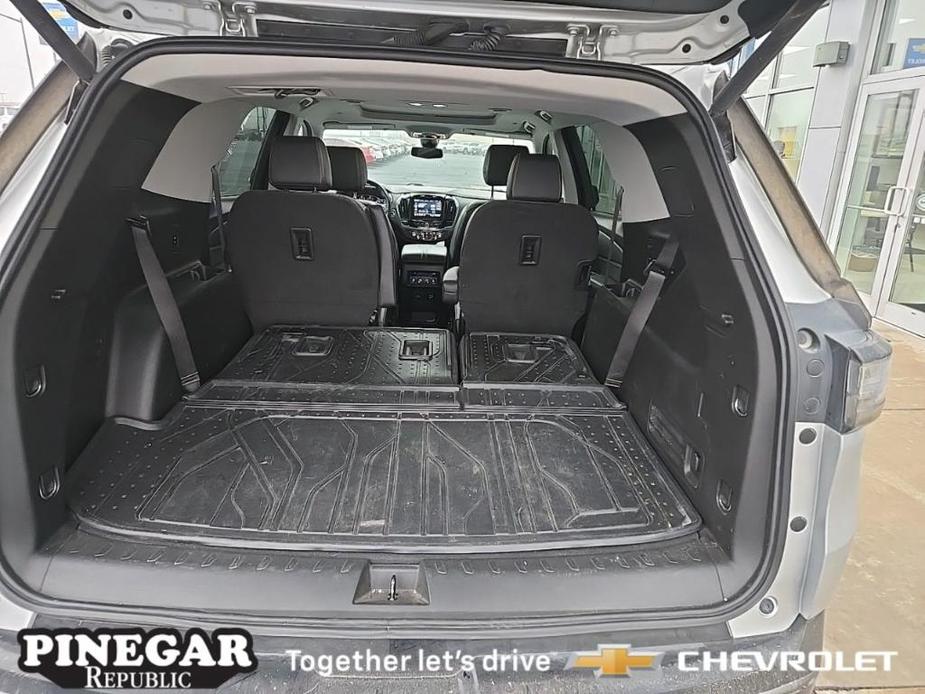 used 2020 Chevrolet Traverse car, priced at $23,820