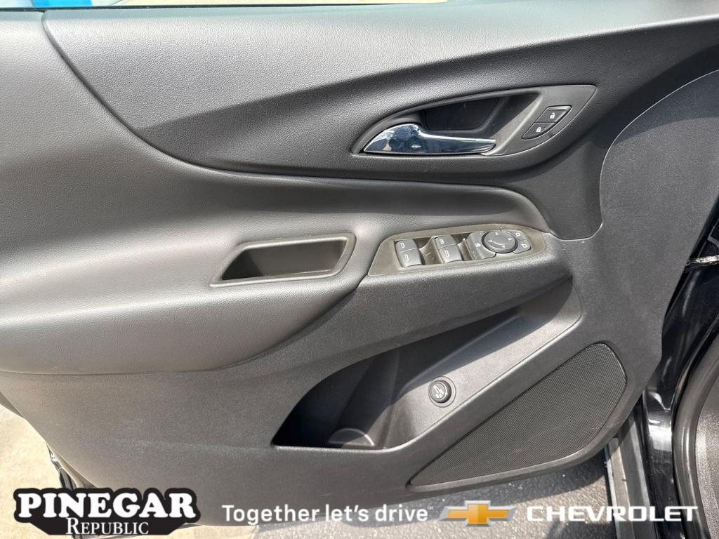 used 2023 Chevrolet Equinox car, priced at $22,945