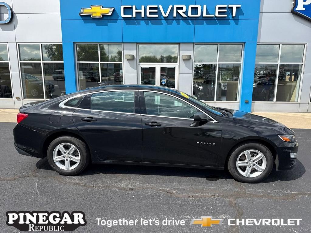 used 2024 Chevrolet Malibu car, priced at $19,788