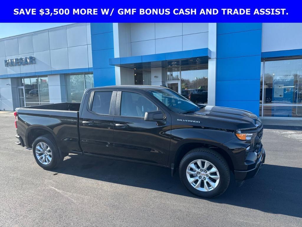 new 2025 Chevrolet Silverado 1500 car, priced at $38,640