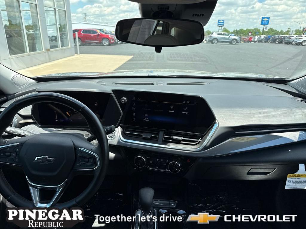 used 2024 Chevrolet Trax car, priced at $22,734