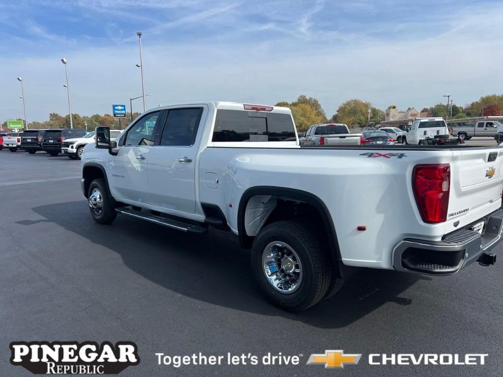 new 2025 Chevrolet Silverado 3500 car, priced at $77,820