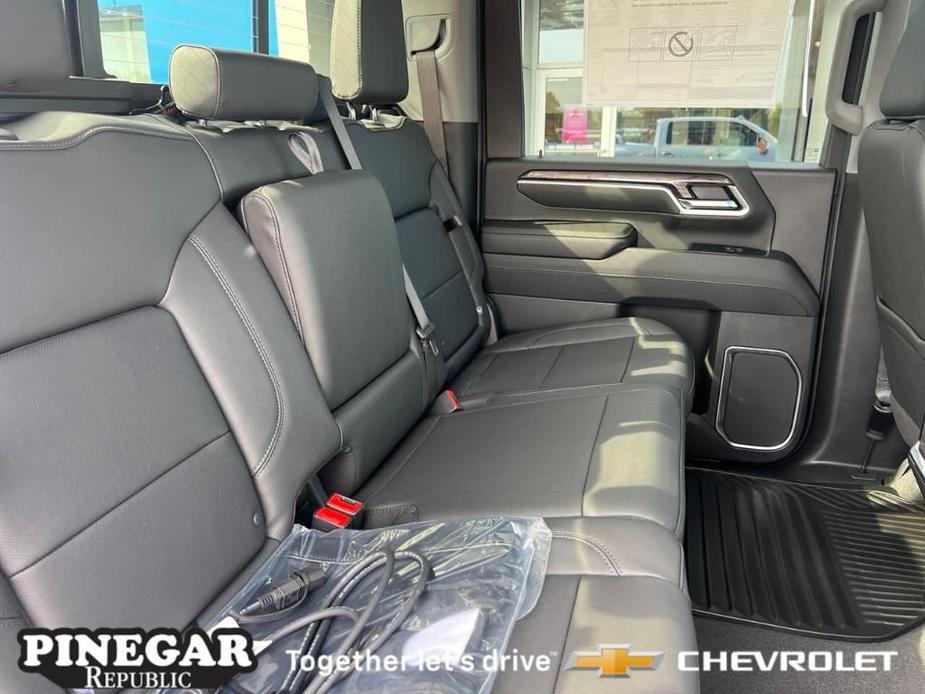 new 2025 Chevrolet Silverado 3500 car, priced at $77,820