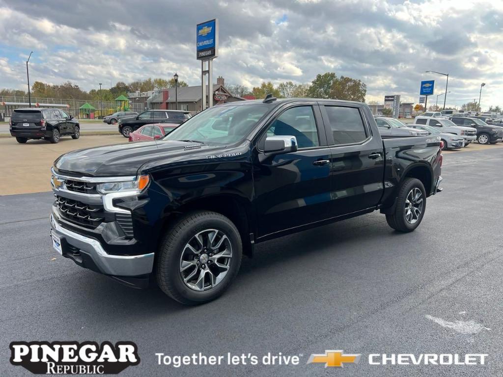 new 2025 Chevrolet Silverado 1500 car, priced at $46,895