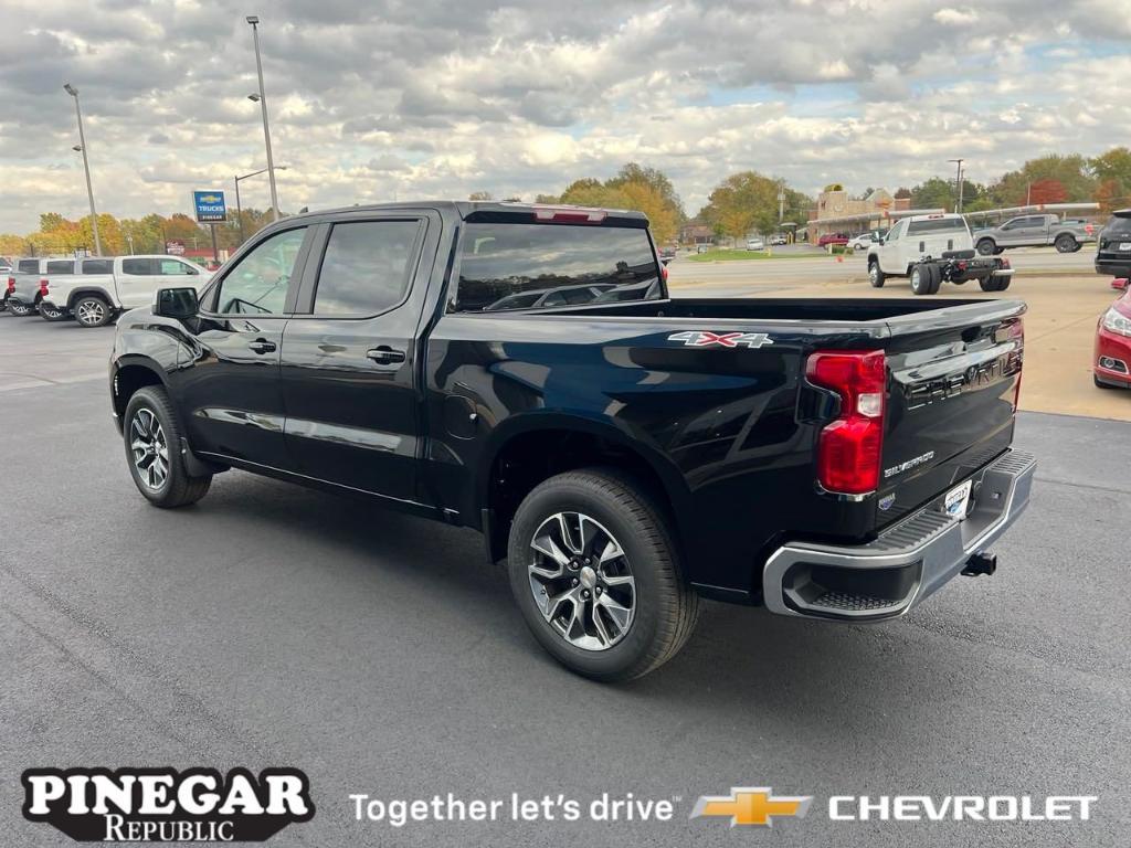 new 2025 Chevrolet Silverado 1500 car, priced at $46,895