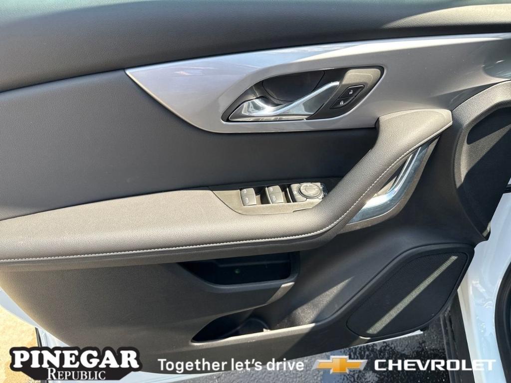 used 2023 Chevrolet Blazer car, priced at $26,987
