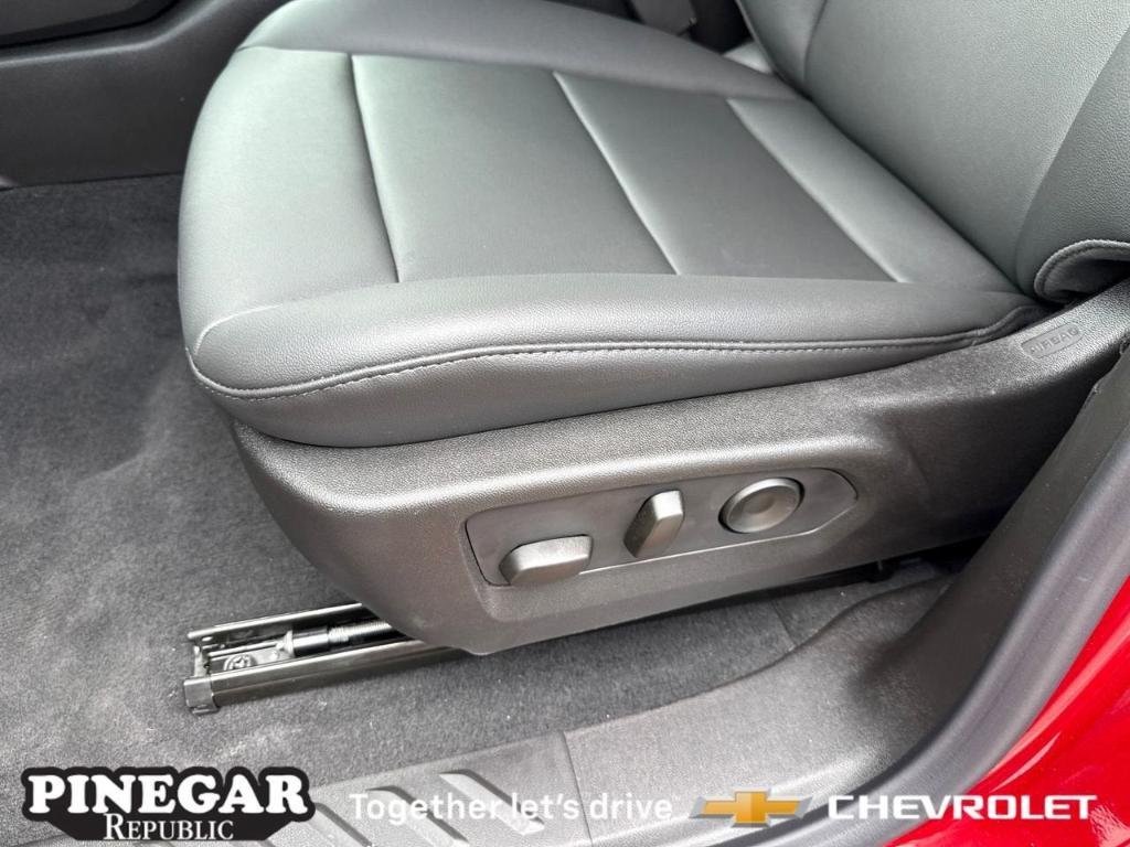 new 2025 Chevrolet Colorado car, priced at $45,340