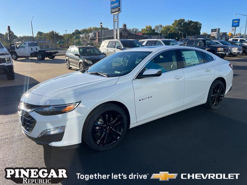 new 2025 Chevrolet Malibu car, priced at $29,490