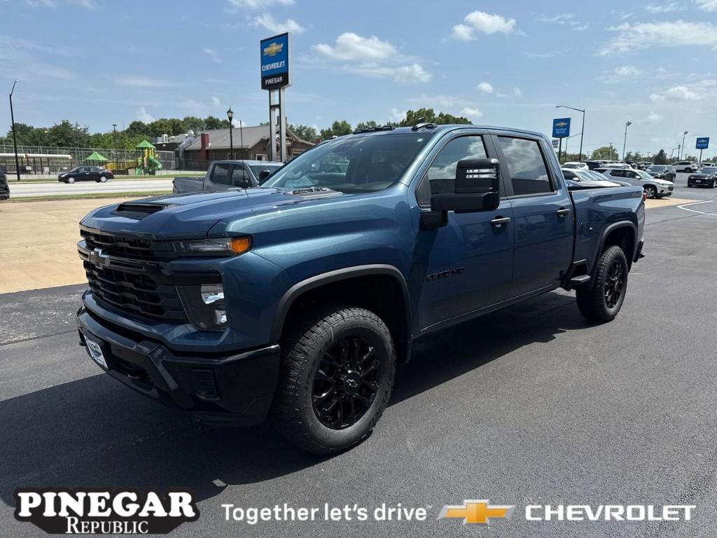 new 2025 Chevrolet Silverado 2500 car, priced at $55,315