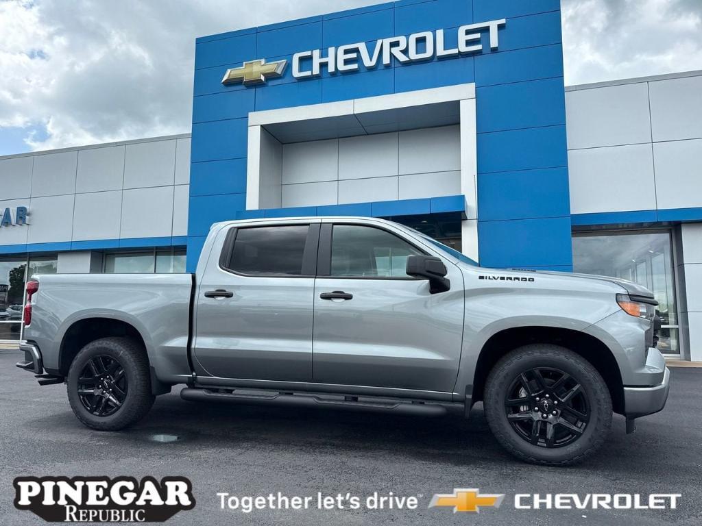 new 2025 Chevrolet Silverado 1500 car, priced at $38,990