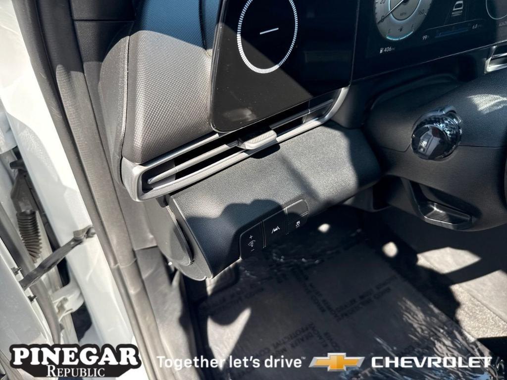 used 2021 Hyundai Elantra car, priced at $18,667
