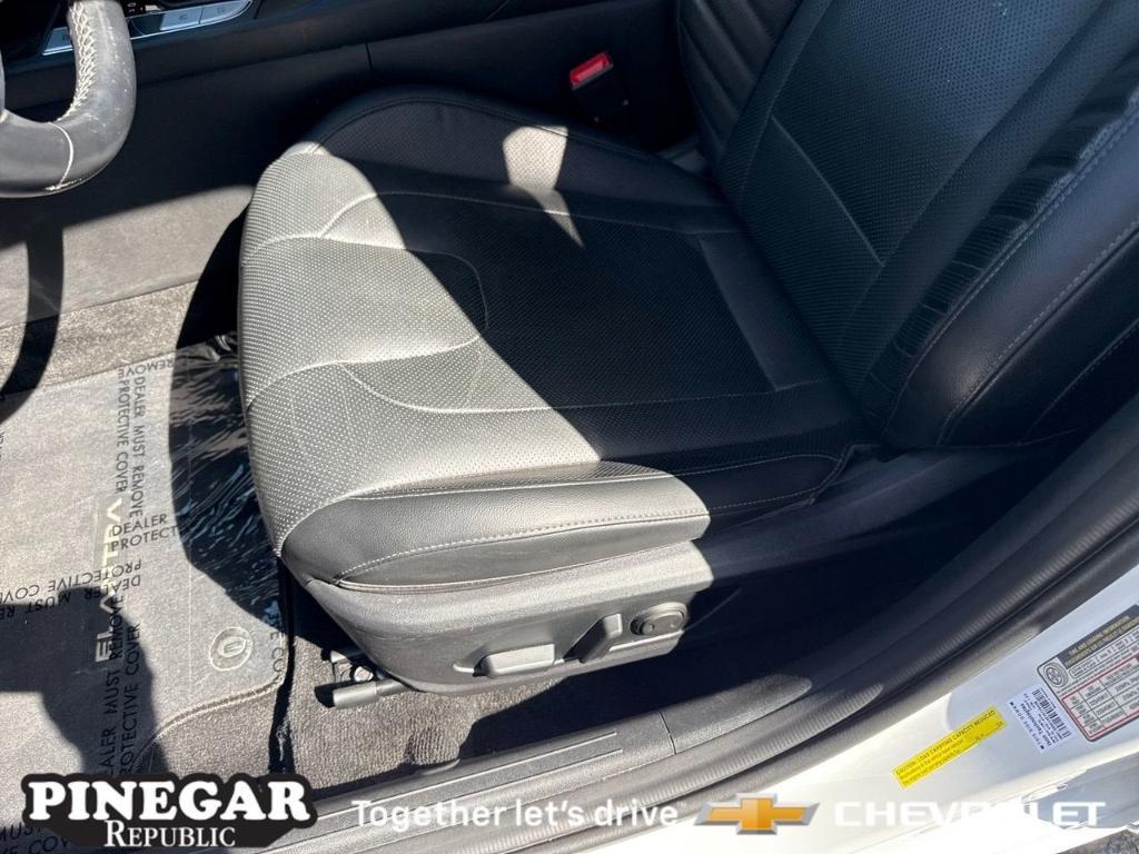 used 2021 Hyundai Elantra car, priced at $18,667