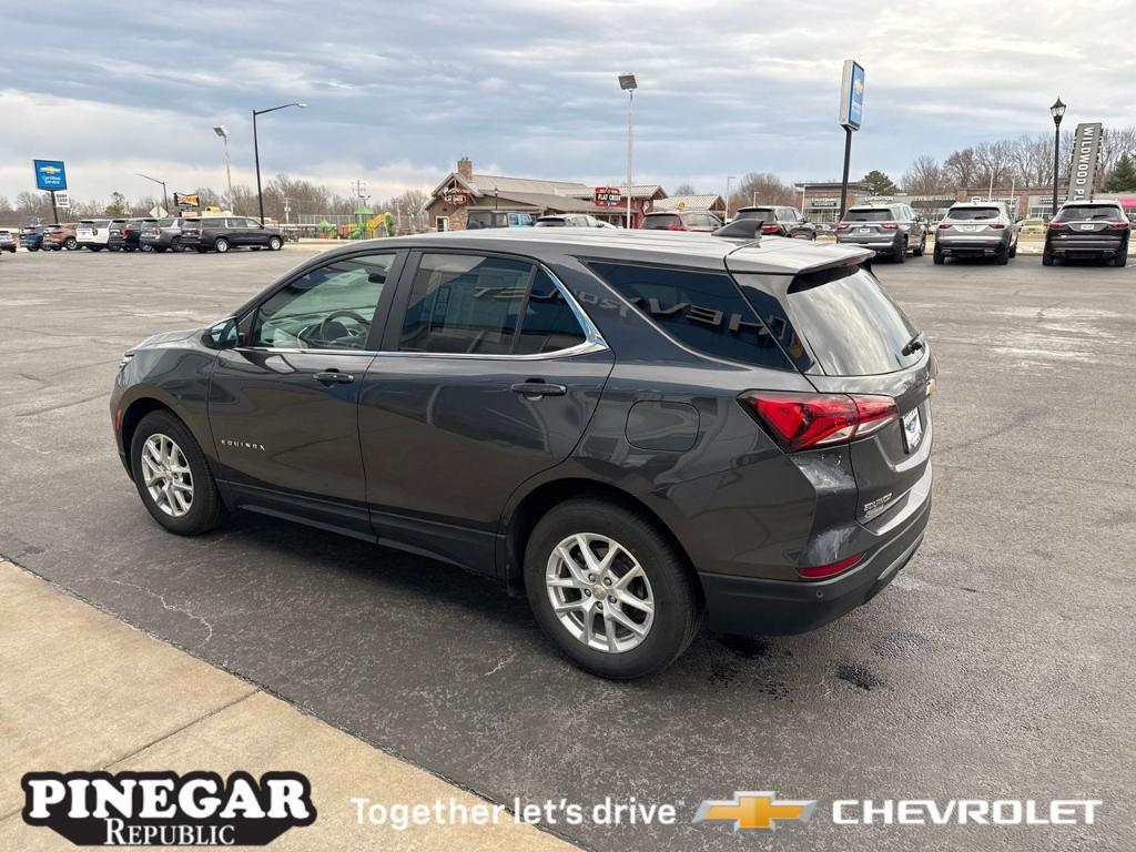 used 2022 Chevrolet Equinox car, priced at $21,436