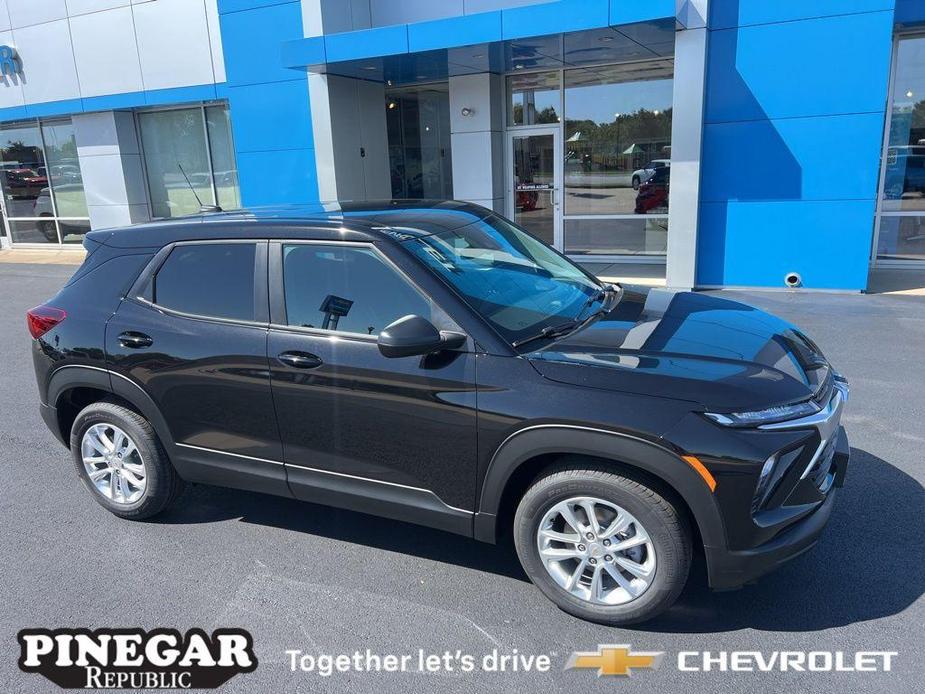 new 2025 Chevrolet TrailBlazer car, priced at $24,535