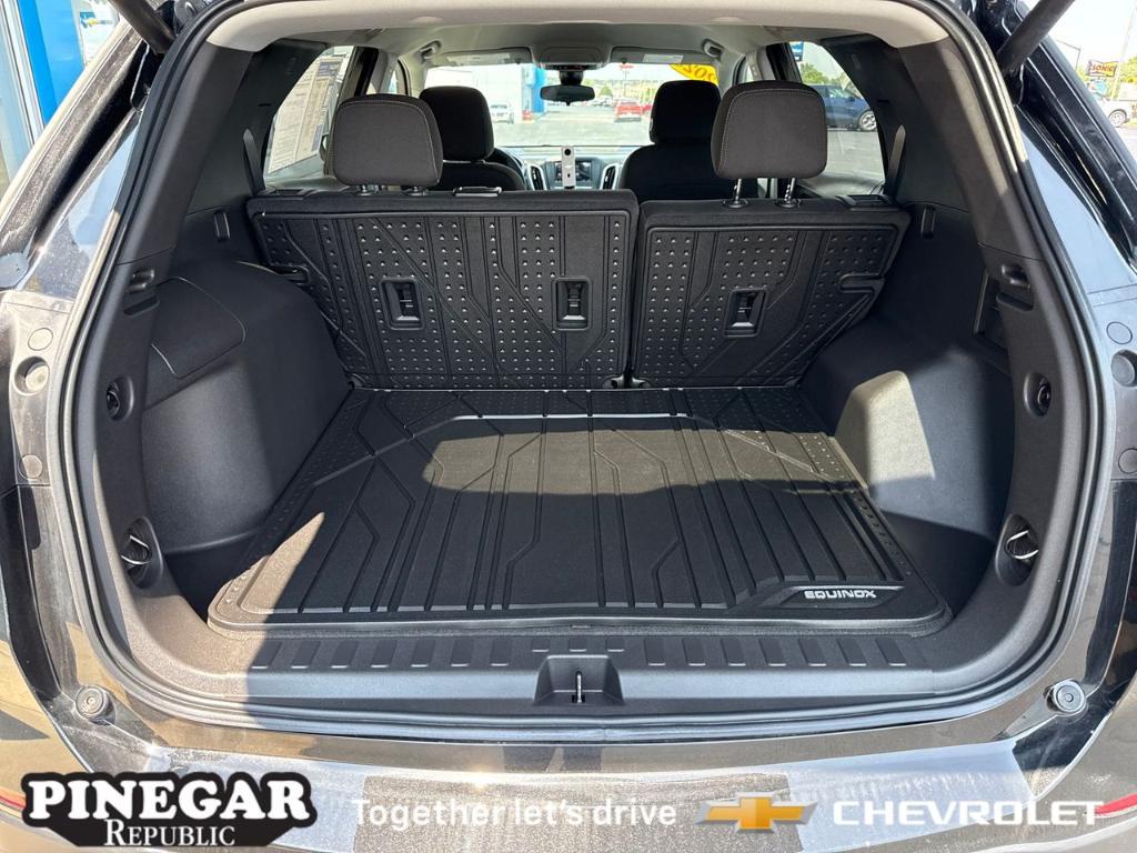 used 2023 Chevrolet Equinox car, priced at $23,305