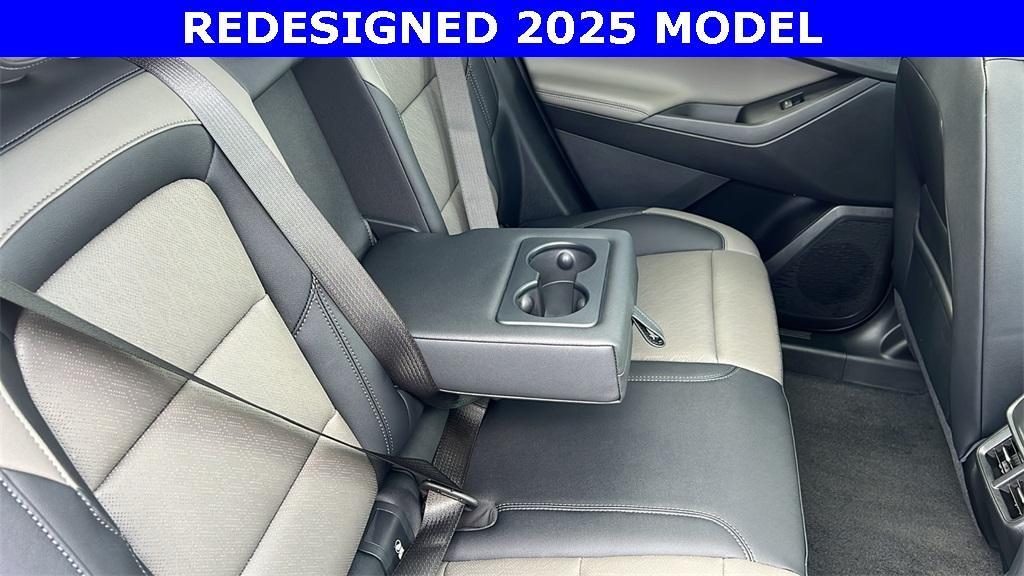 new 2025 Chevrolet Equinox car, priced at $35,210