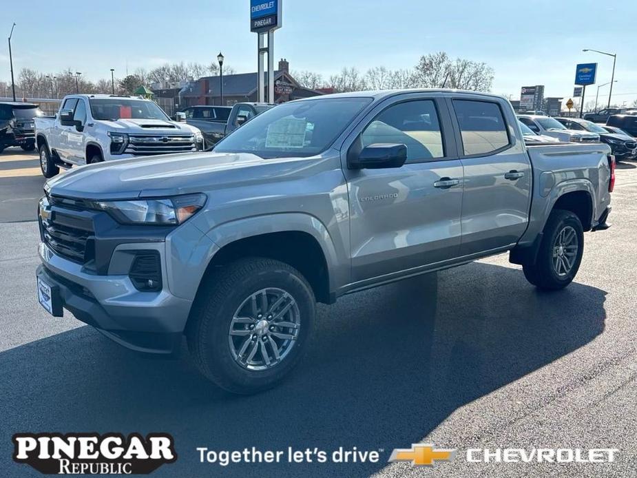 new 2024 Chevrolet Colorado car, priced at $34,945